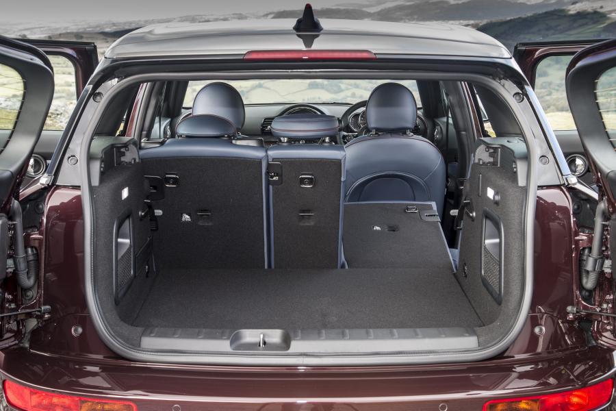  Mini Cooper D Clubman 2015 года  (UK) (фото 107 из 127)